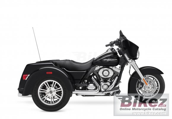 2010 Harley-Davidson FLHXX Street Glide Trike photo